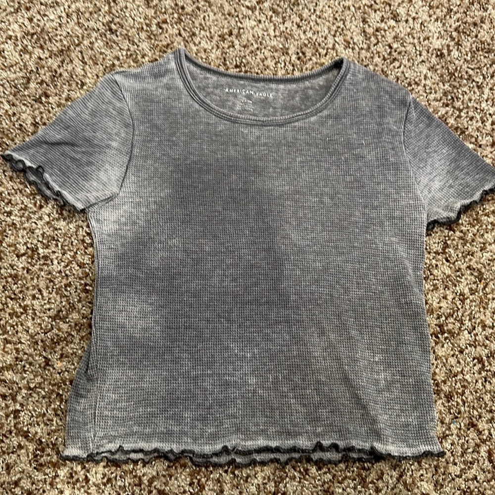 American eagle cropped baby tee
